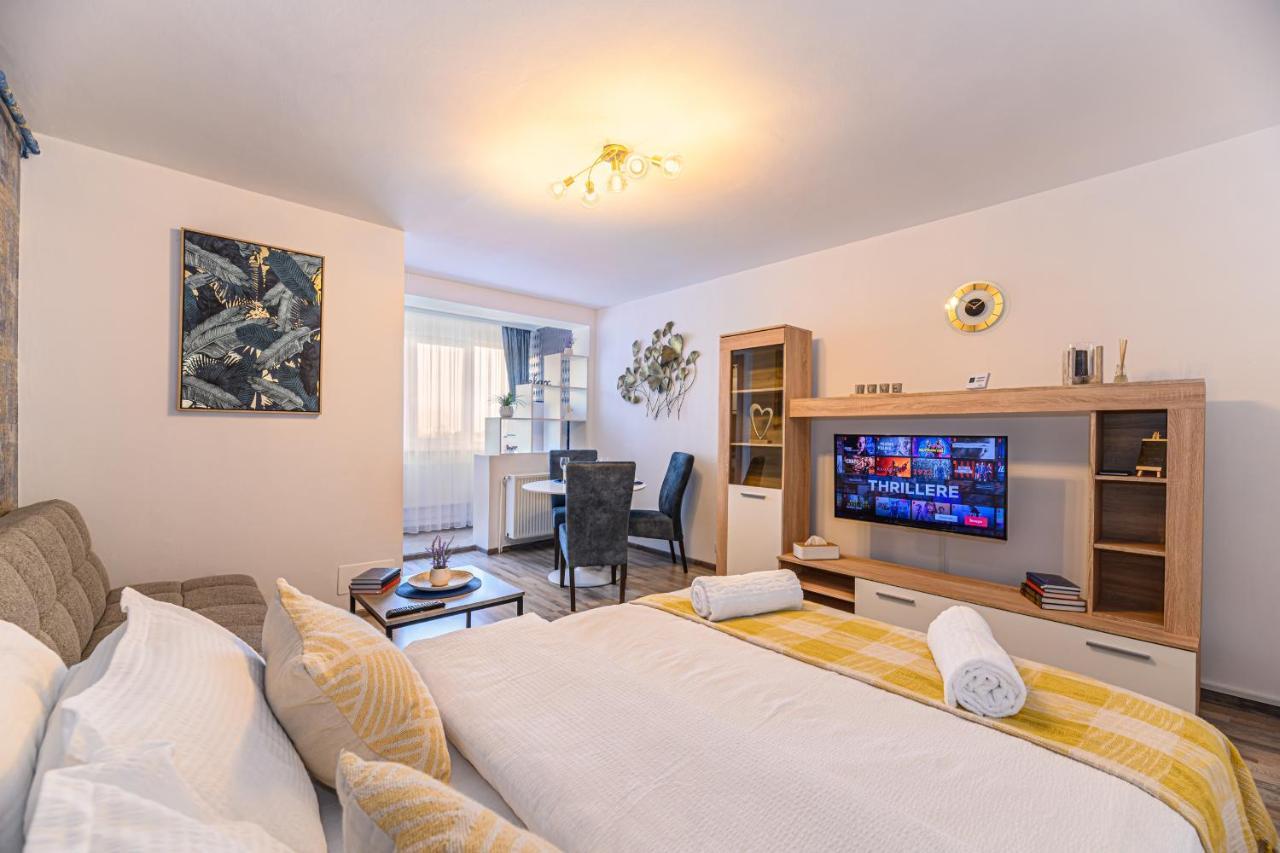 Luxury Studios - Soarelui 10 Brasov Ngoại thất bức ảnh