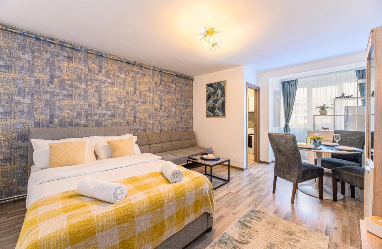 Luxury Studios - Soarelui 10 Brasov Ngoại thất bức ảnh