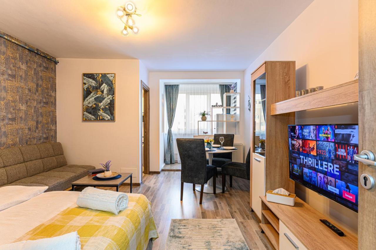 Luxury Studios - Soarelui 10 Brasov Ngoại thất bức ảnh