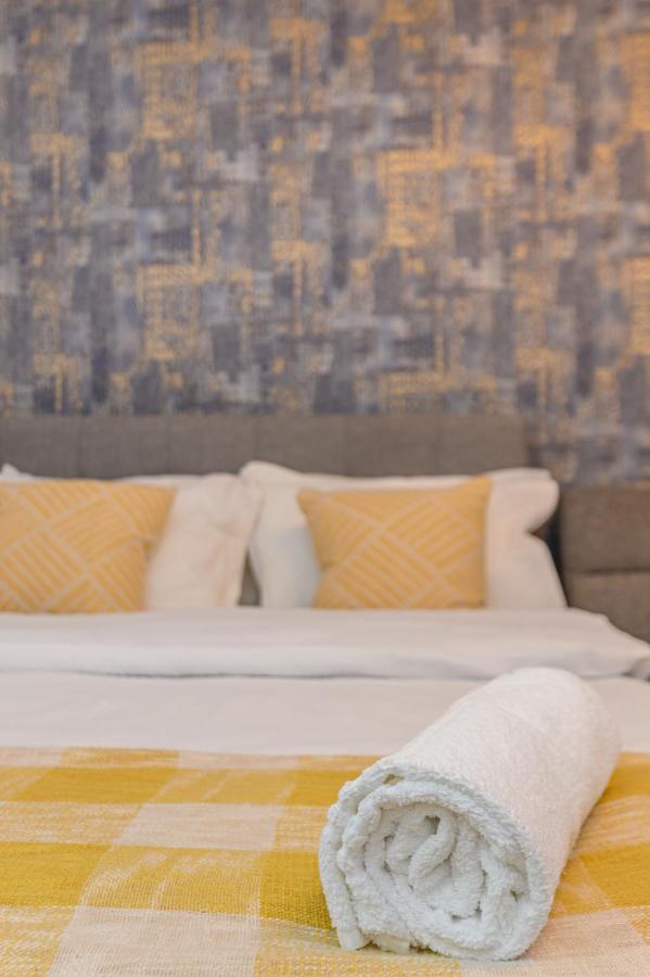 Luxury Studios - Soarelui 10 Brasov Ngoại thất bức ảnh